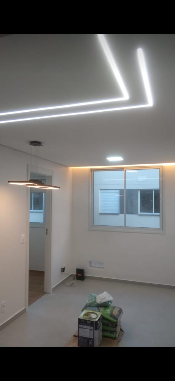 Detalhes de luz no forro — foto de trabalho enviada por Leonel